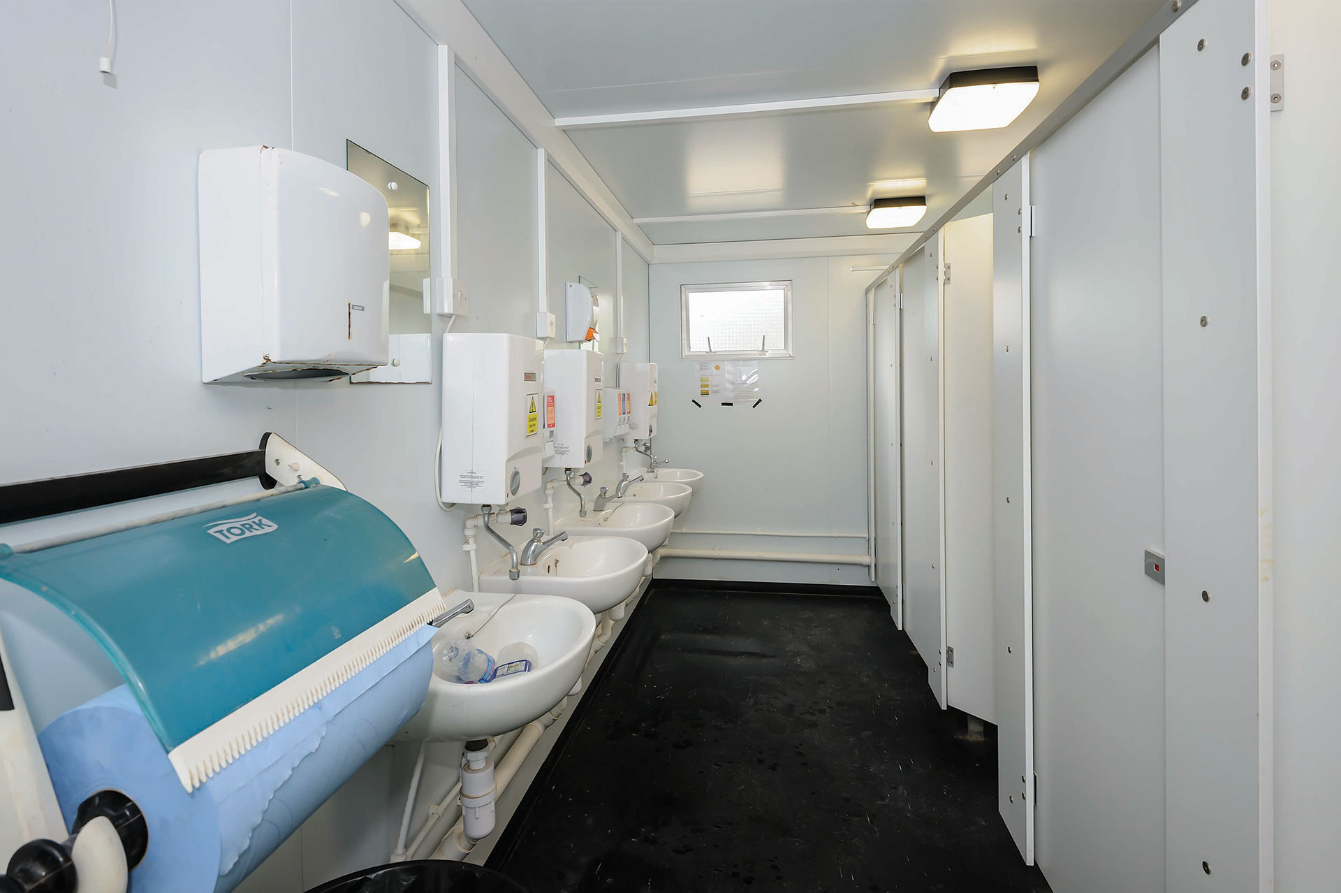 Toilets and Showers Portable Facilities Portakabin®
