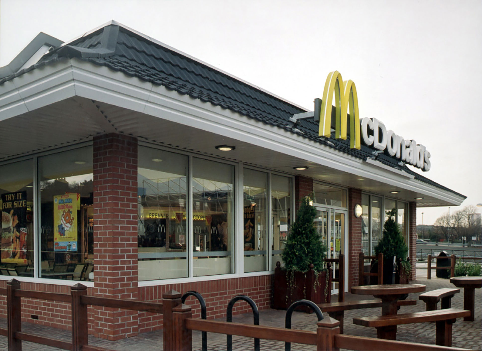 Modular Restaurant | McDonald's 200th Restaurant | Portakabin®